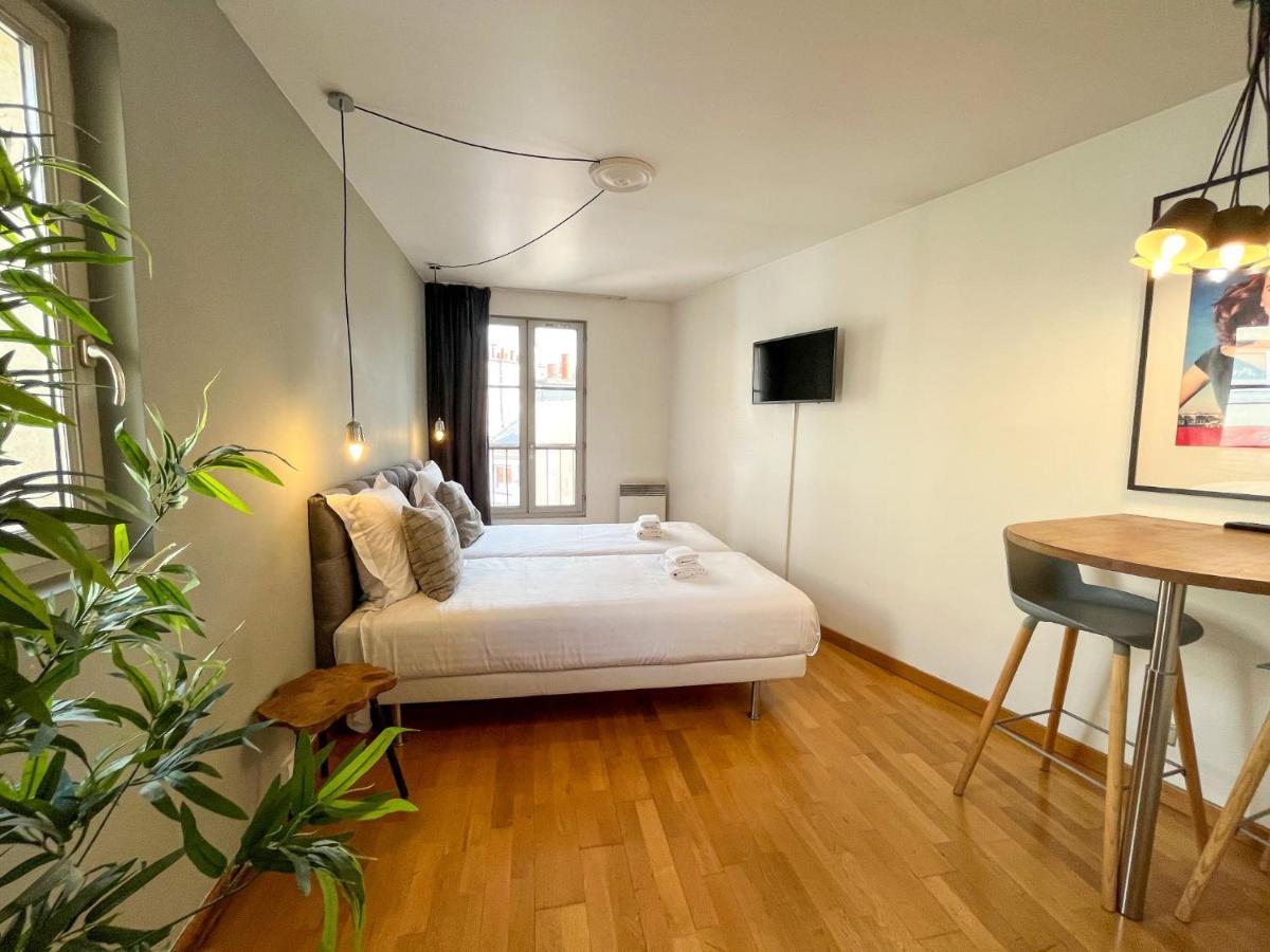 Апартаменти Charmant Studio Dans Un Immeuble Paris 5 Екстер'єр фото